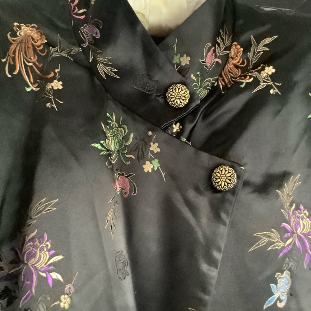Black silk/satin floral embroidered jacket plus size